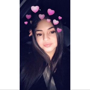 Meet your Posher, Ciera